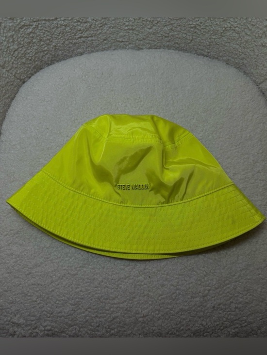Steve Madden Accessories - NWOT - STEVE MADDEN Bucket Hat | Yellow Nylon Satin Lining • Y2K • Summer Neon